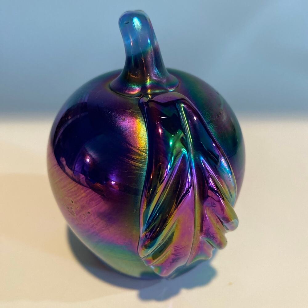Rare Gibson Carnival Apple Paperweight. Stunning colors. Nice condition.